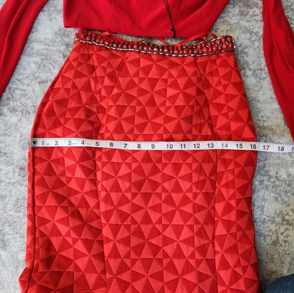 Mac Duggal Red Two Piece Mermaid Gown Size 2 NWT - Picture 9 of 12